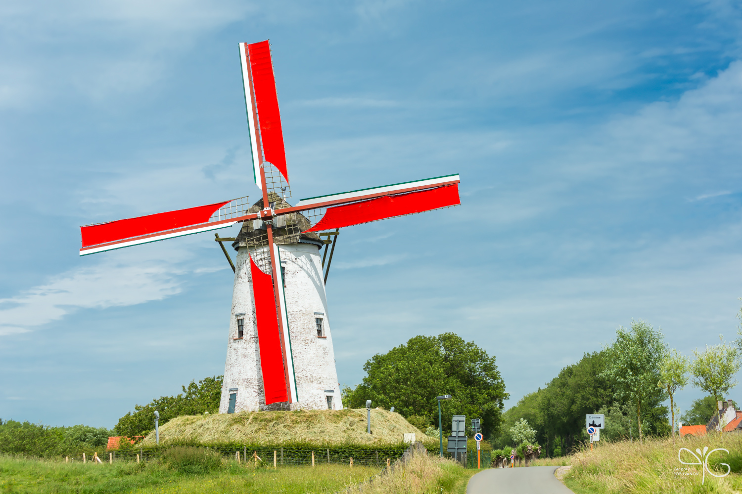 Ветряная мельница в Дамме | Windmill in Damme